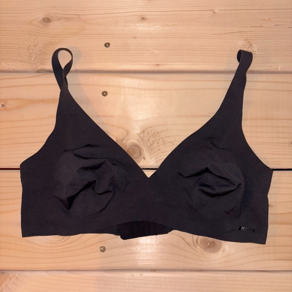SKIMS Black Bra